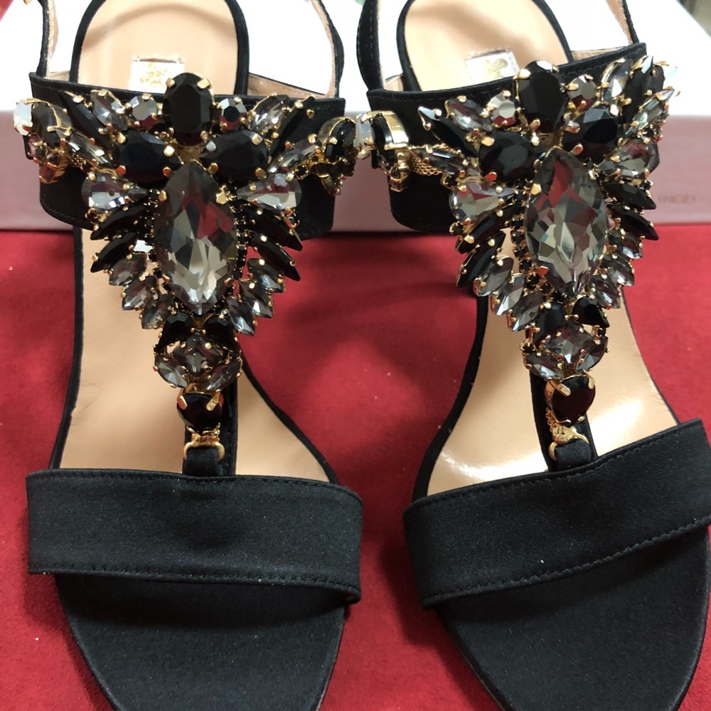 Valentina Sentell Swarovski Crystal Heels - Picture 3 of 11